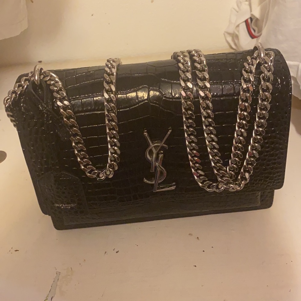 Designer YSL purse - Picture 3 of 3